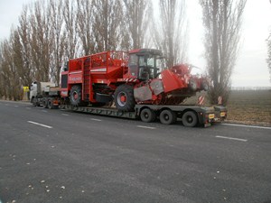 Перевозка сельхоз техники